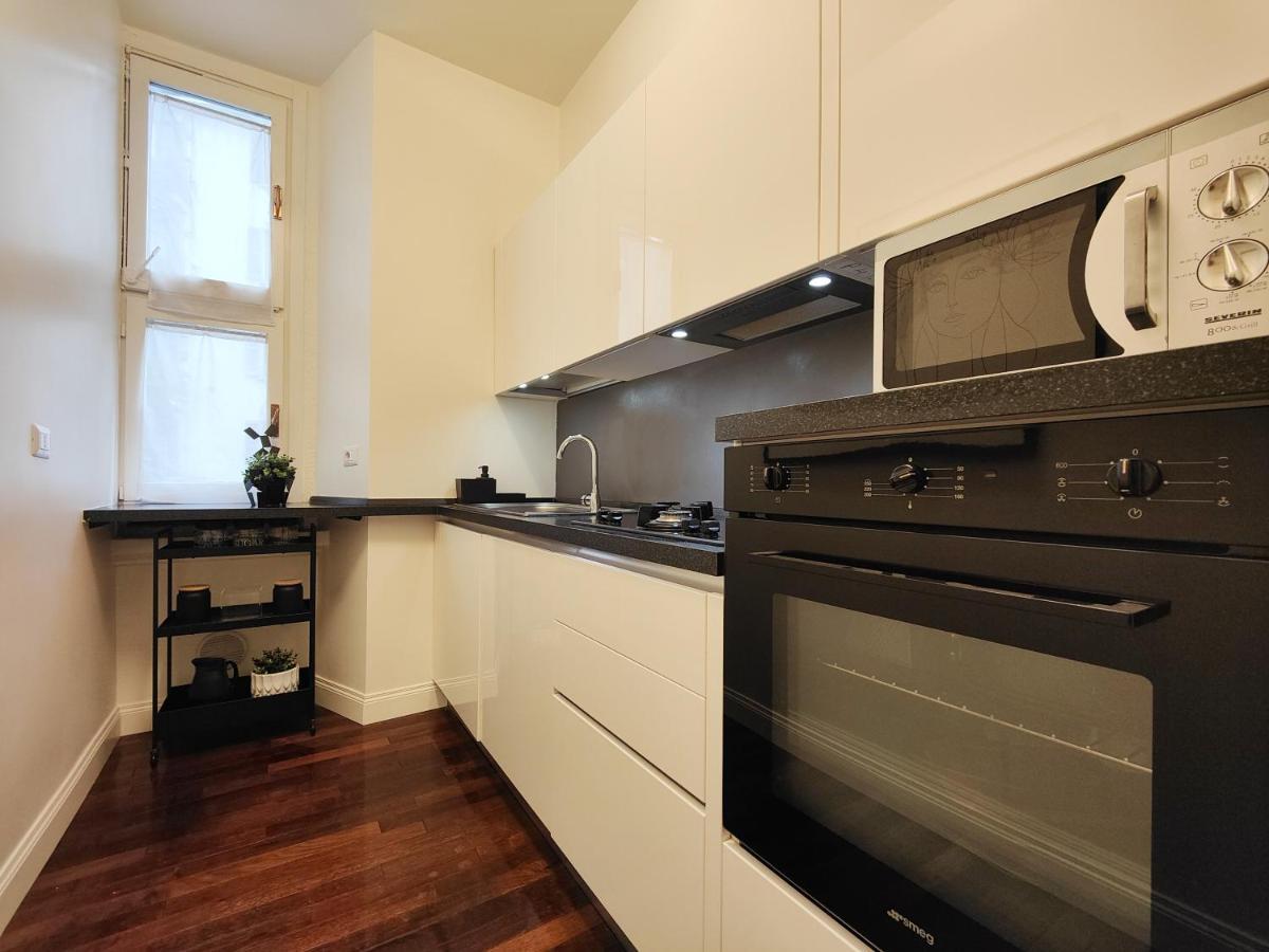 Designed Pop Apartment 2 Bedrooms, 2 Baths In Milan Center - Wifi, Ac, Steps From Subway M1 And M2, Central Station And Airport Connected エクステリア 写真